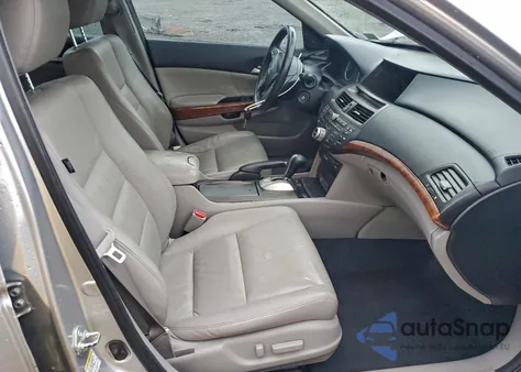 2011 Honda Accord Exl z USA, uszkodzony, nr VIN 1HGCP3F80BA019833